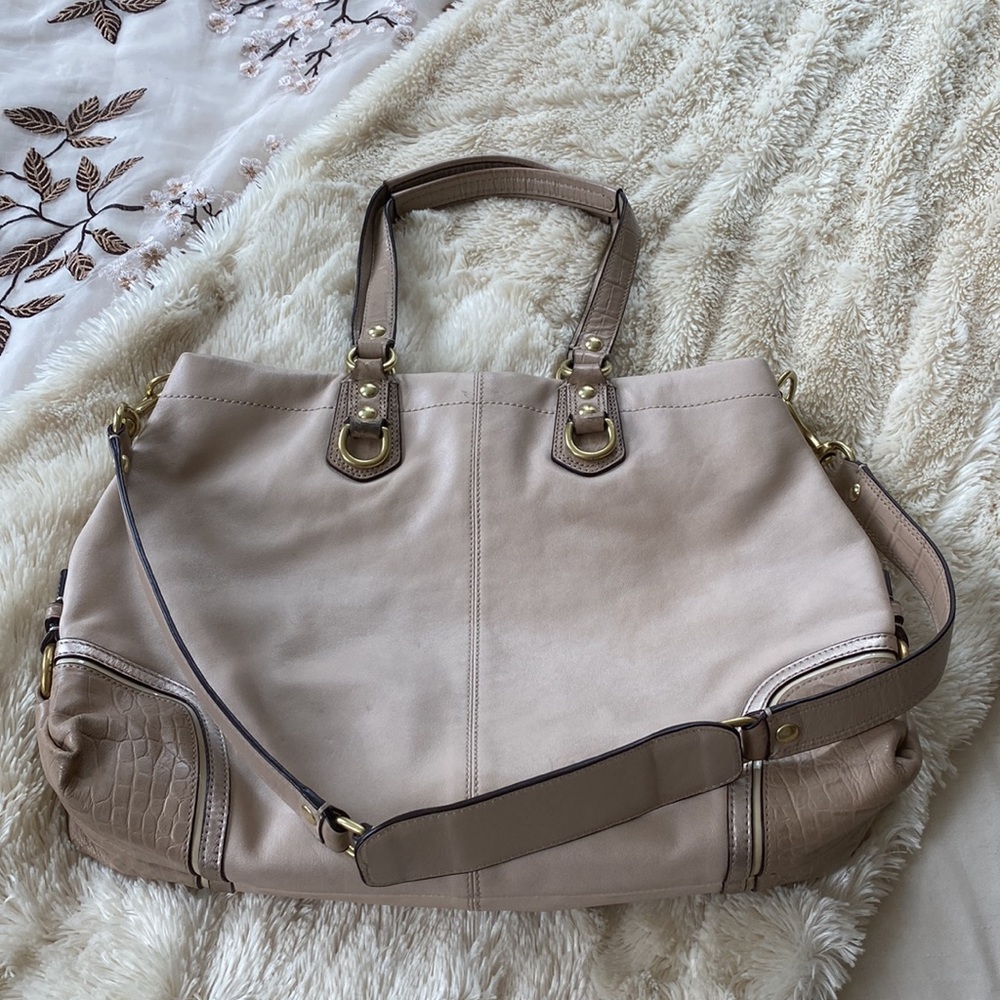 Coach Bag - Picture 5 of 9